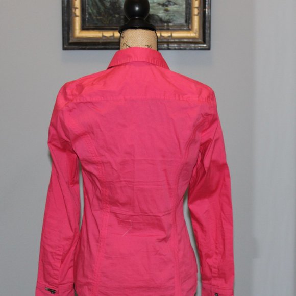 Express The Essential Shirt - Picture 11 of 14